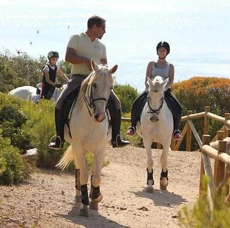 Cascata, 3 Bedroom, Pool, Close To Olhos De Agua Villa *