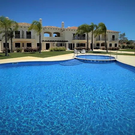 ヴィラ Cascata, 3 Bedroom, Pool, Close To Olhos De Agua アルブフェイラ