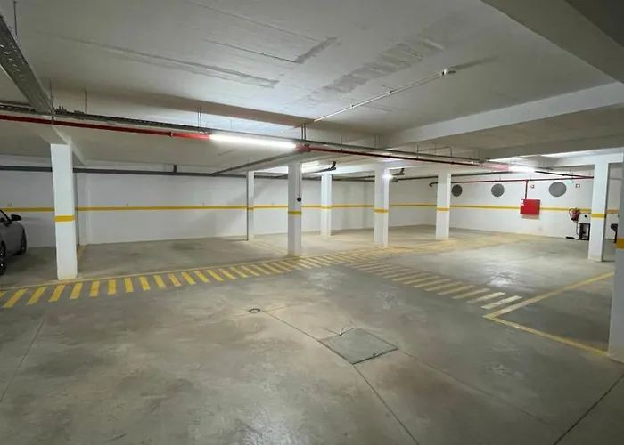 Cascata, 3 Bedroom, Pool, Close To Olhos De Agua *